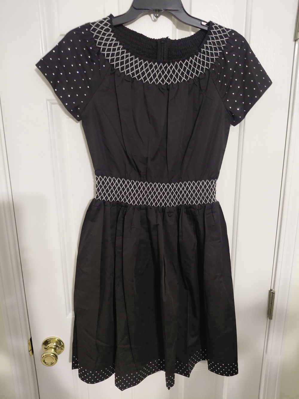 Source Unknown Black Dress with White Diamond Stitching
